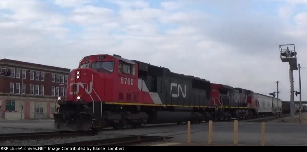 CN A432